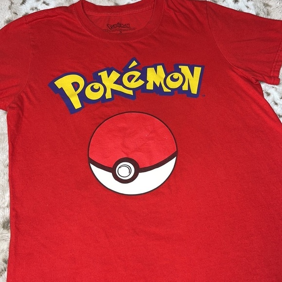 Pokémon Tee Size S Red - Picture 3 of 6